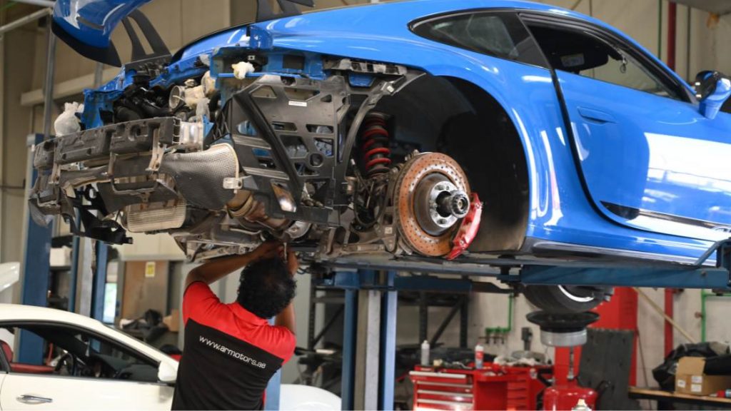 Choosing the Right Aston Martin Service Center